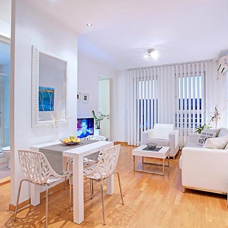 Belville Luxury Apartment بلغراد المظهر الخارجي الصورة